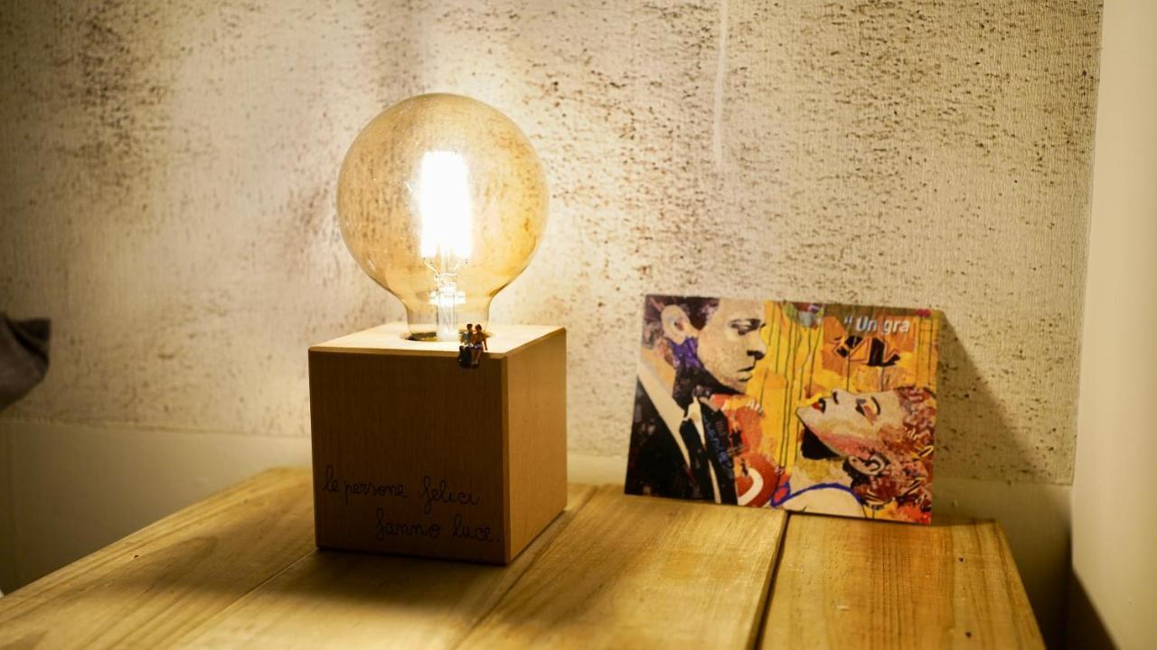 Bed Art Relaxing Suite - Appartamento Con Sauna Happiness Suite Gallery 圣贝内代托-德尔特龙托 外观 照片